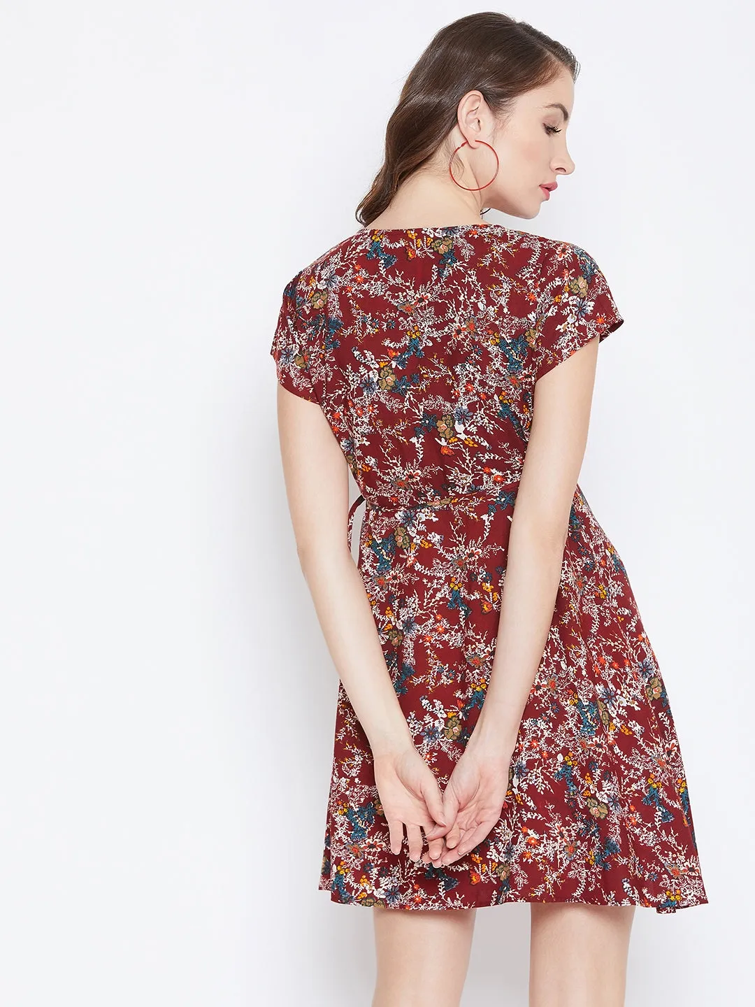 Berrylush Women Maroon & White Floral Printed V-Neck Tie-Up Waist Wrap Mini Dress