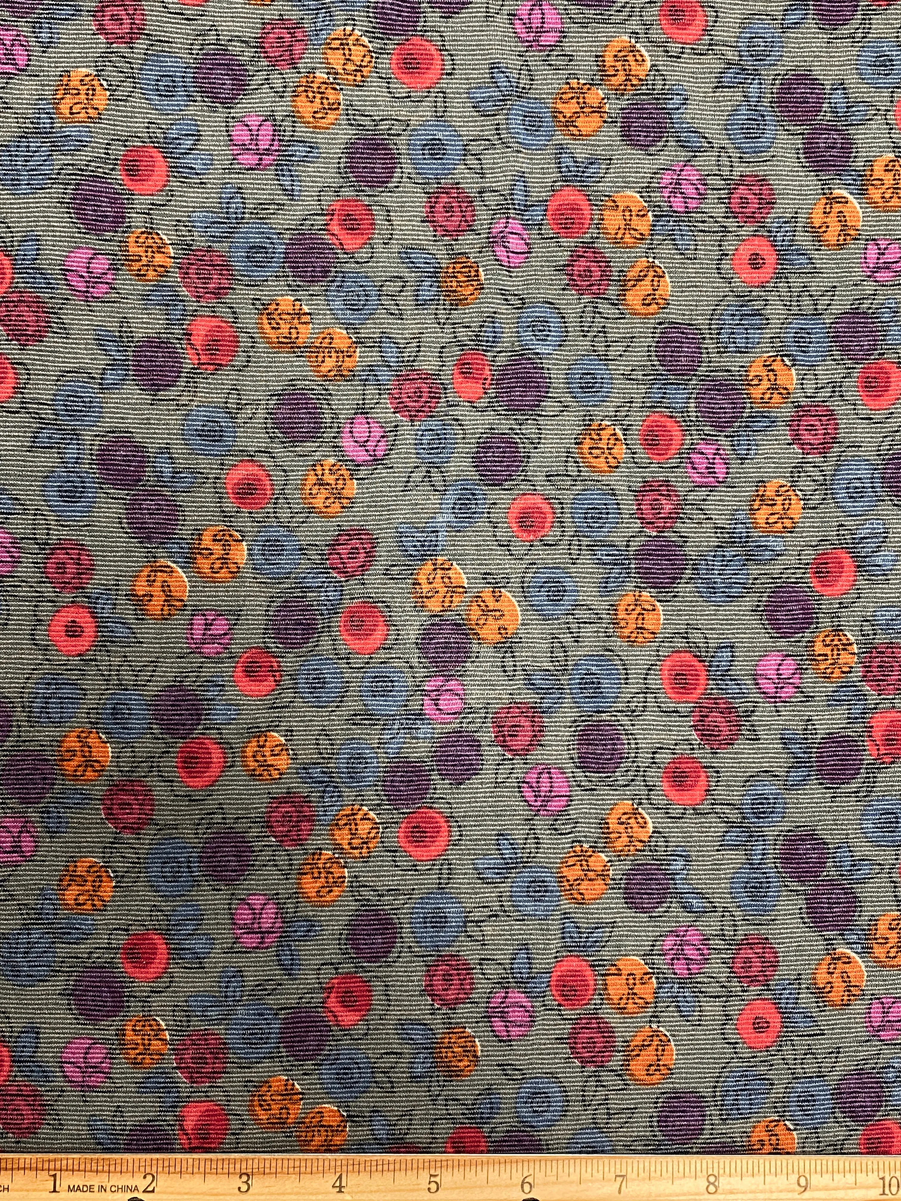 BFS-120 DITZY FLORAL PRINT VISCOSE KNIT. FRANCE
