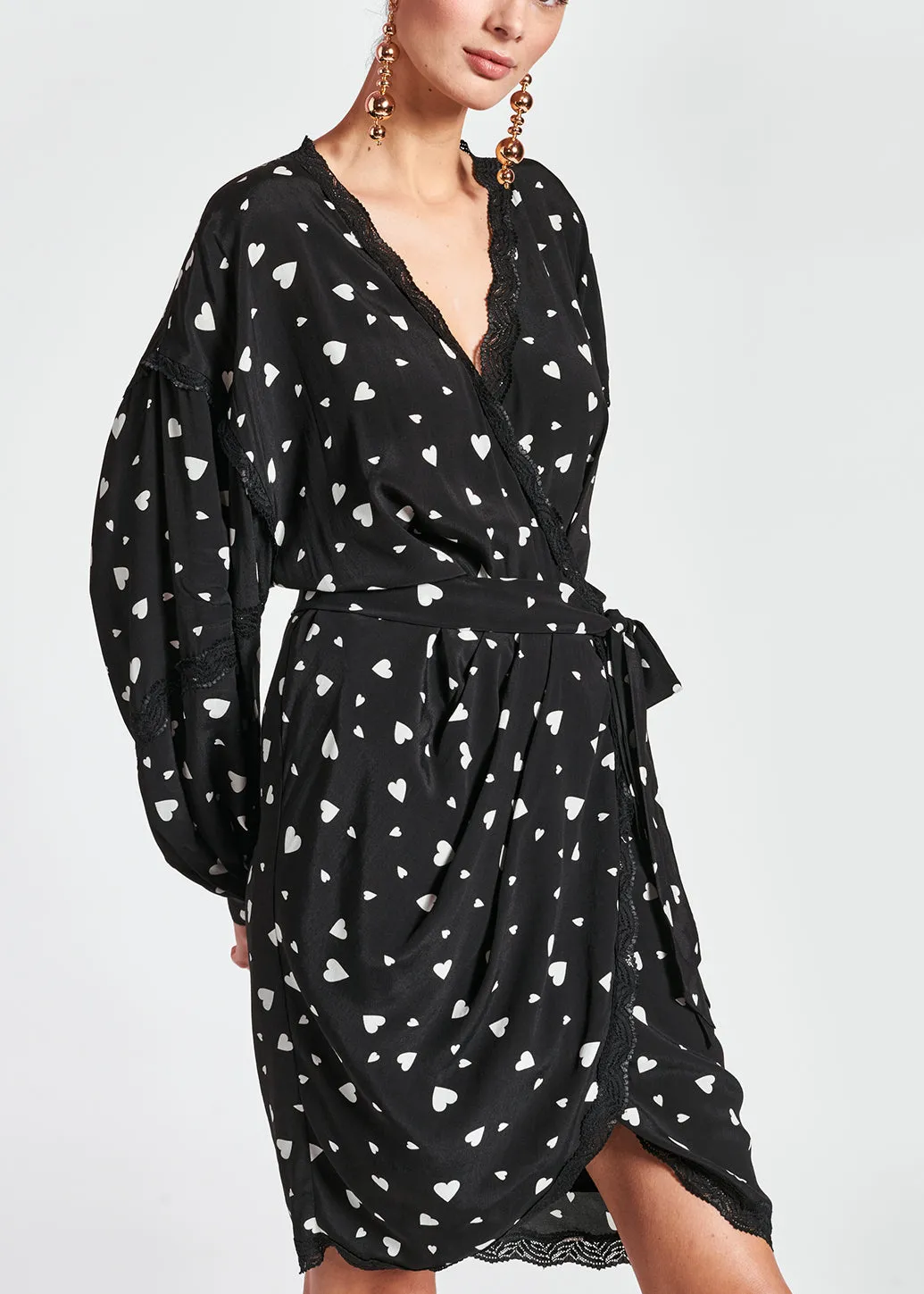 Black heart-print mini wrap dress