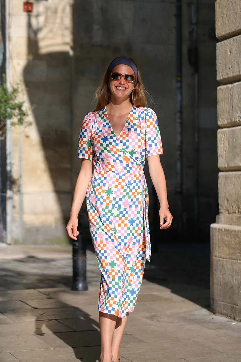 breasfeeding dress - checkered