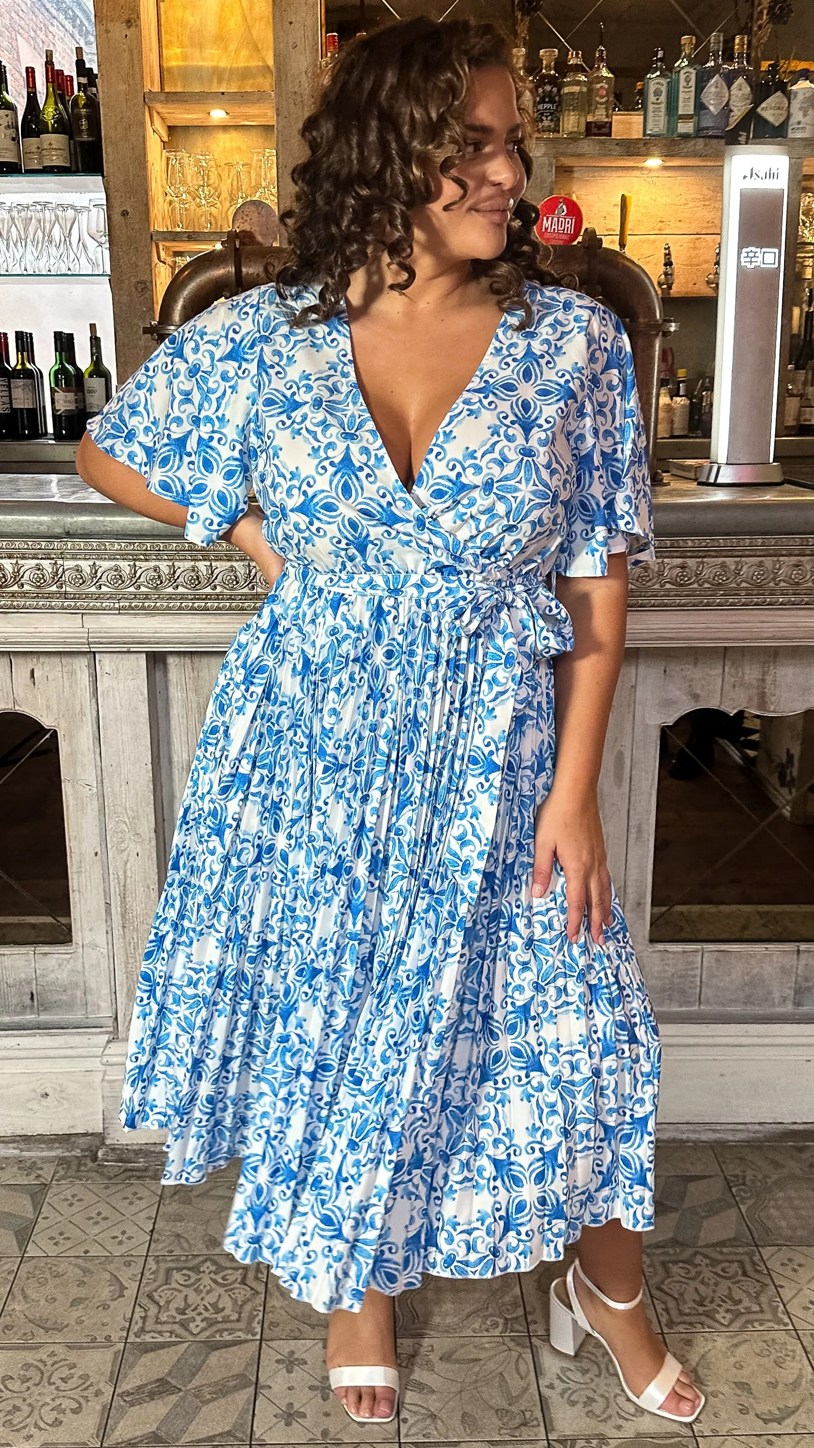 CurveWow Short Sleeve Pleated Wrap Dress Blue Print