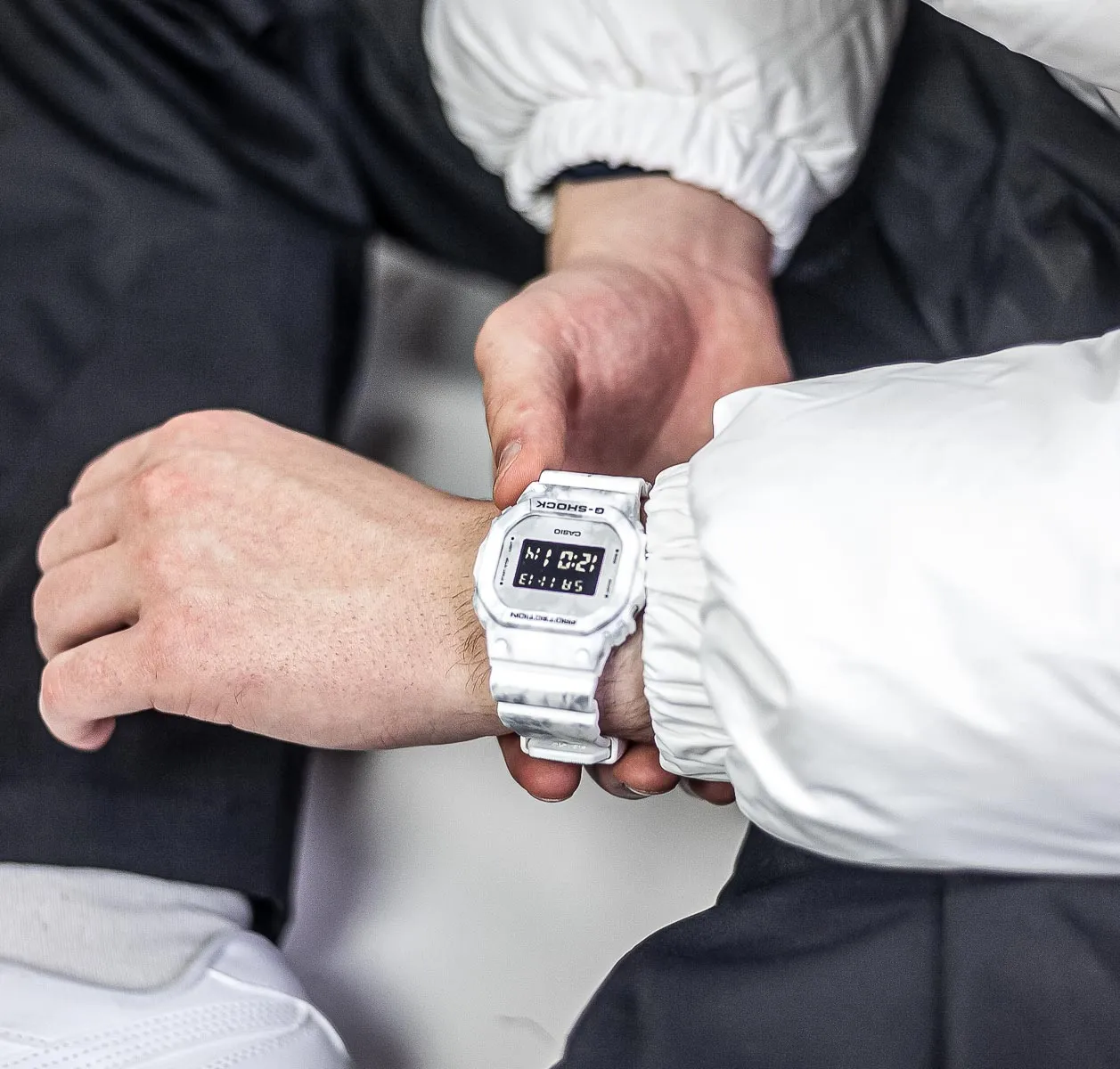 DW-5600GC-7DR