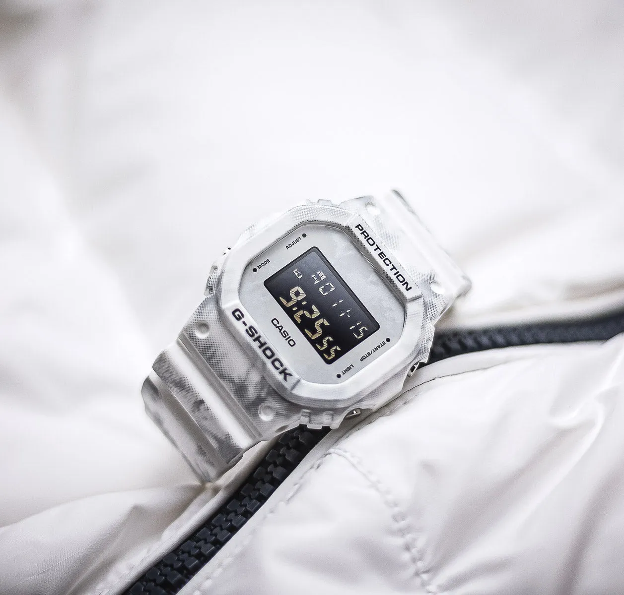 DW-5600GC-7DR