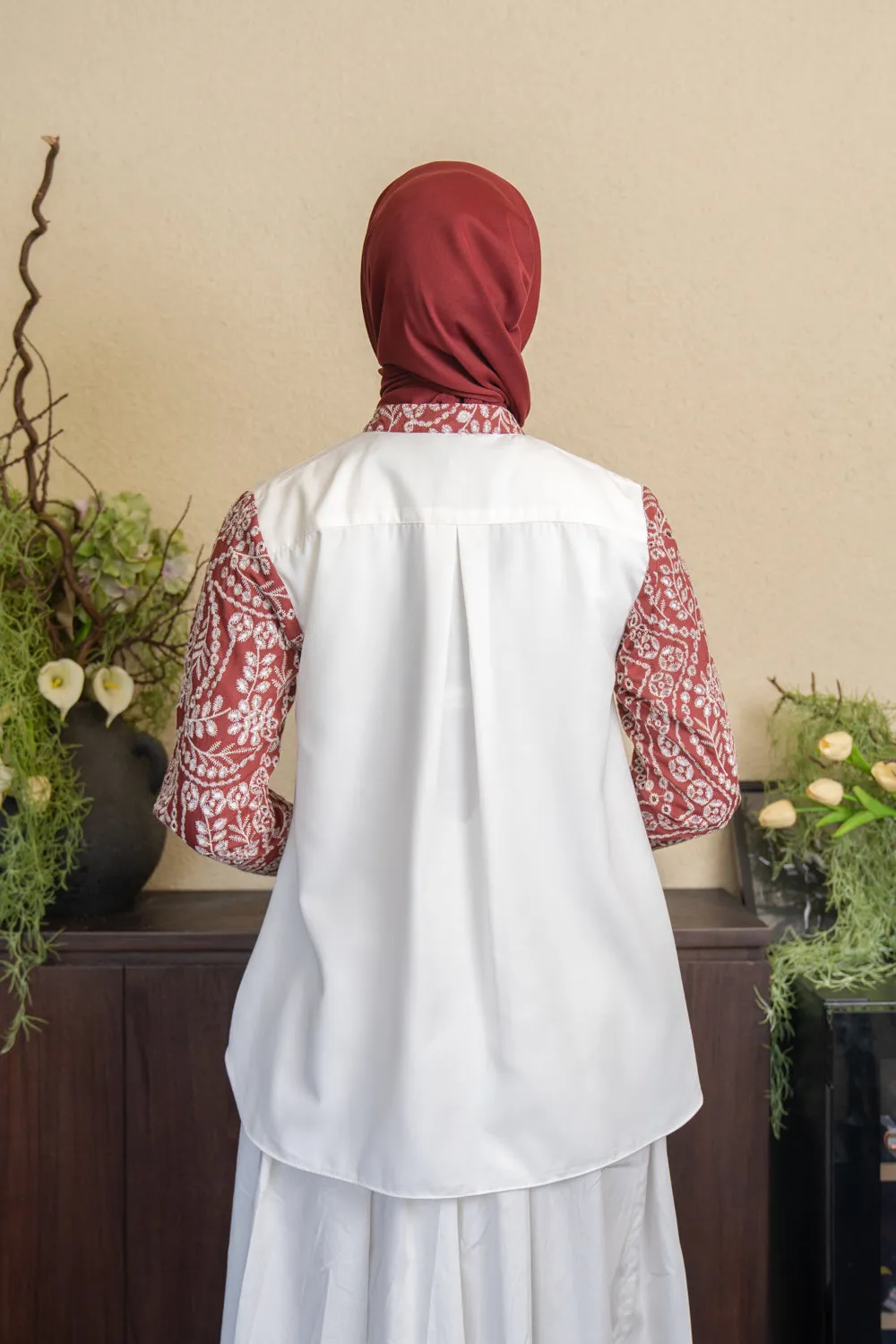 Elea Shirt Maroon