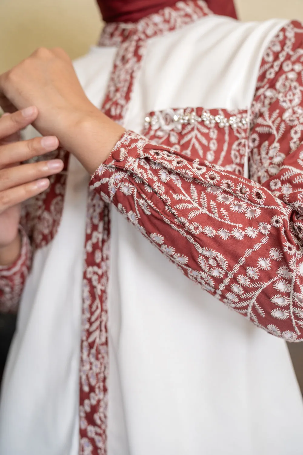 Elea Shirt Maroon