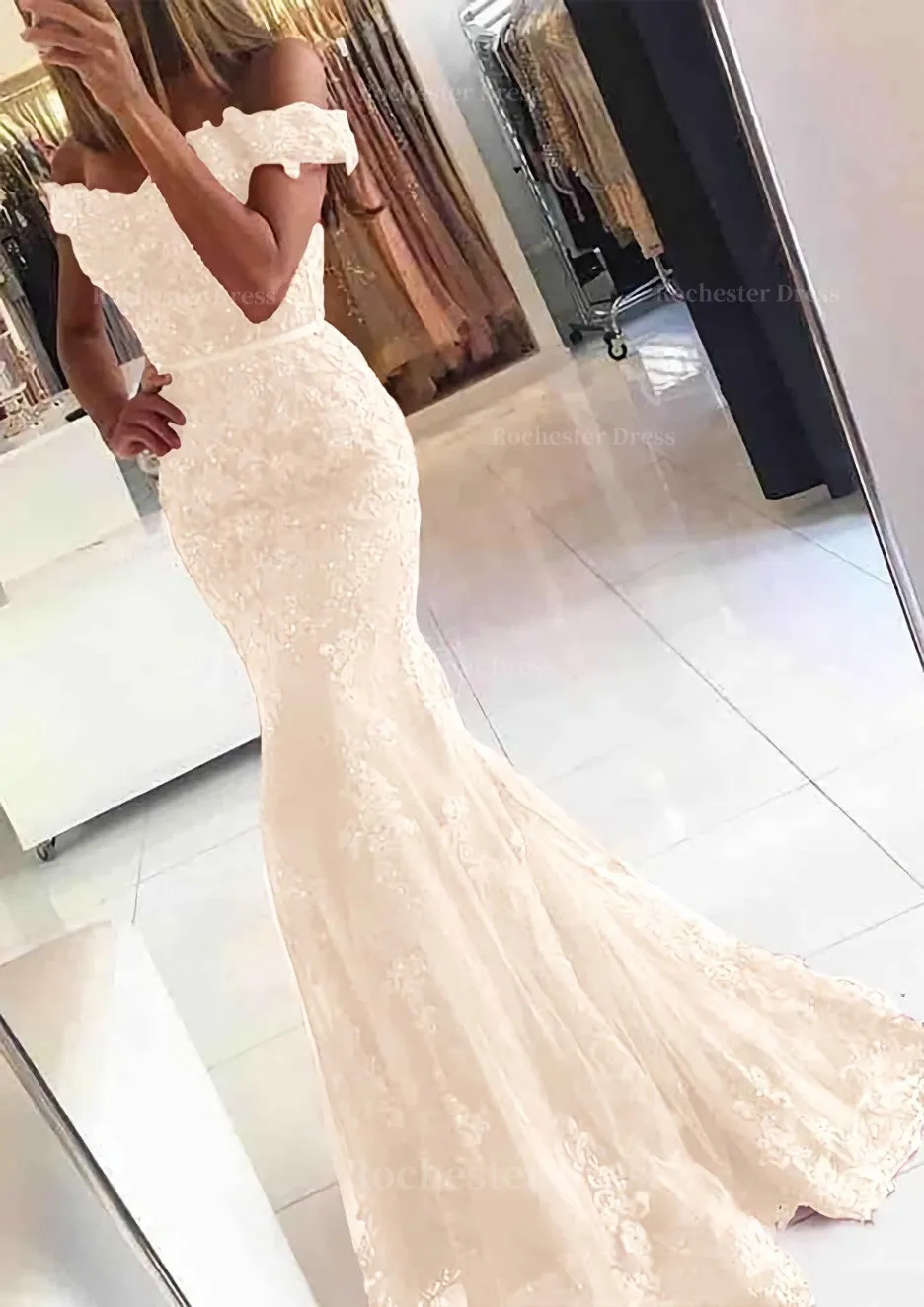Lace Long/Floor-Length Trumpet/Mermaid Sleeveless Off-The-Shoulder Zipper Prom Dress With Appliqued Beaded