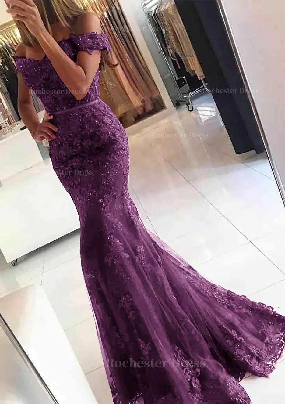 Lace Long/Floor-Length Trumpet/Mermaid Sleeveless Off-The-Shoulder Zipper Prom Dress With Appliqued Beaded