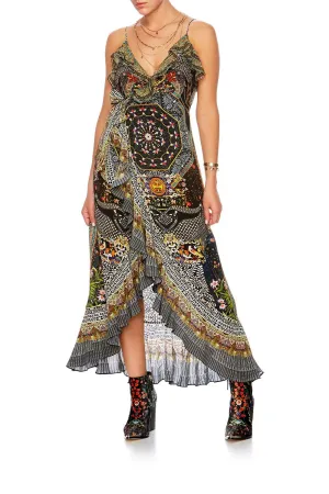 LONG WRAP DRESS WITH FRILL BEHIND CLOSED DOORS