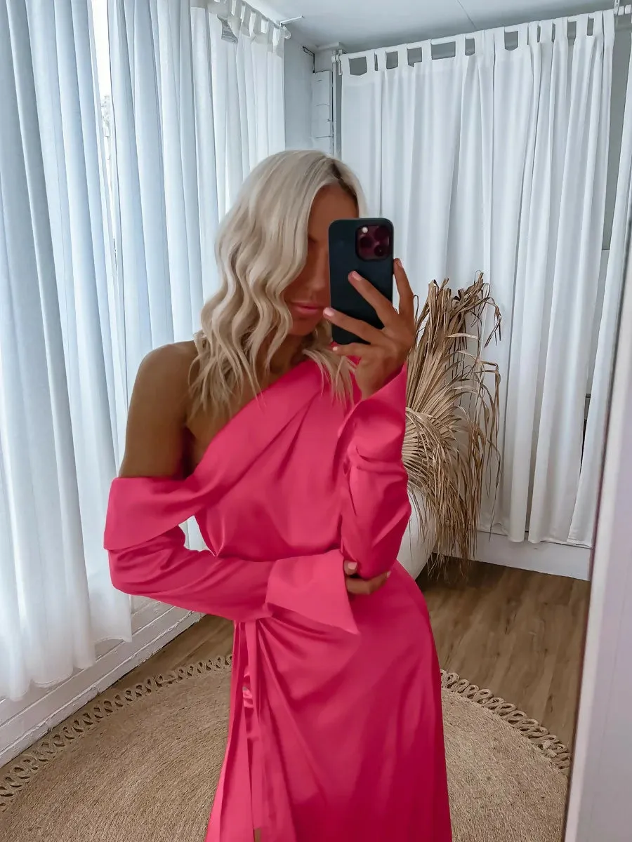 Mirror Mirror Yoselin Dress Pink