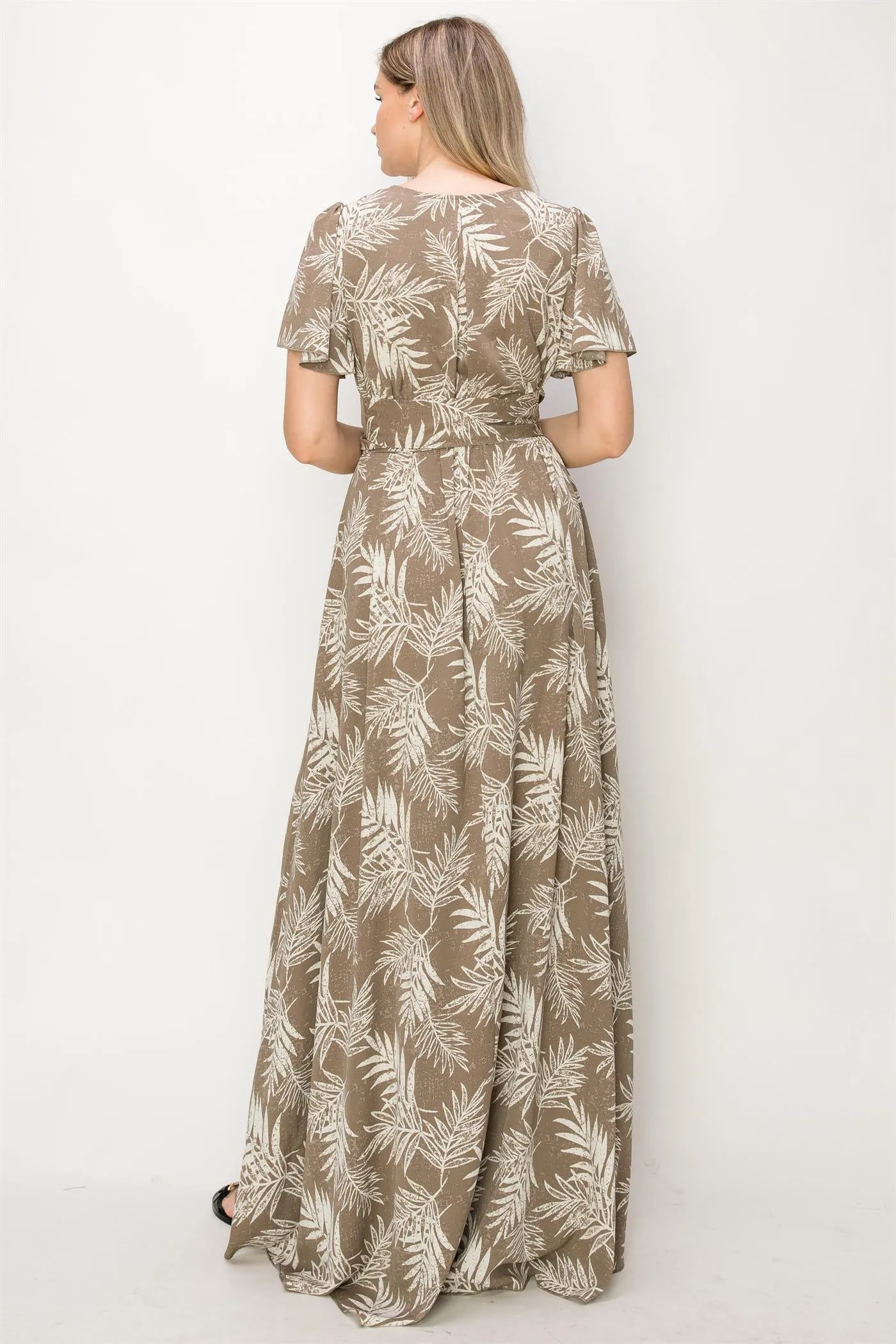 OL24A048-TROPICAL LEAF PRINT SLIT MAXI DRESS