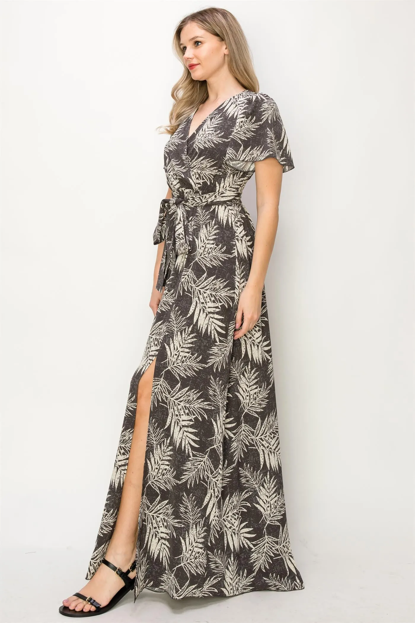 OL24A048-TROPICAL LEAF PRINT SLIT MAXI DRESS