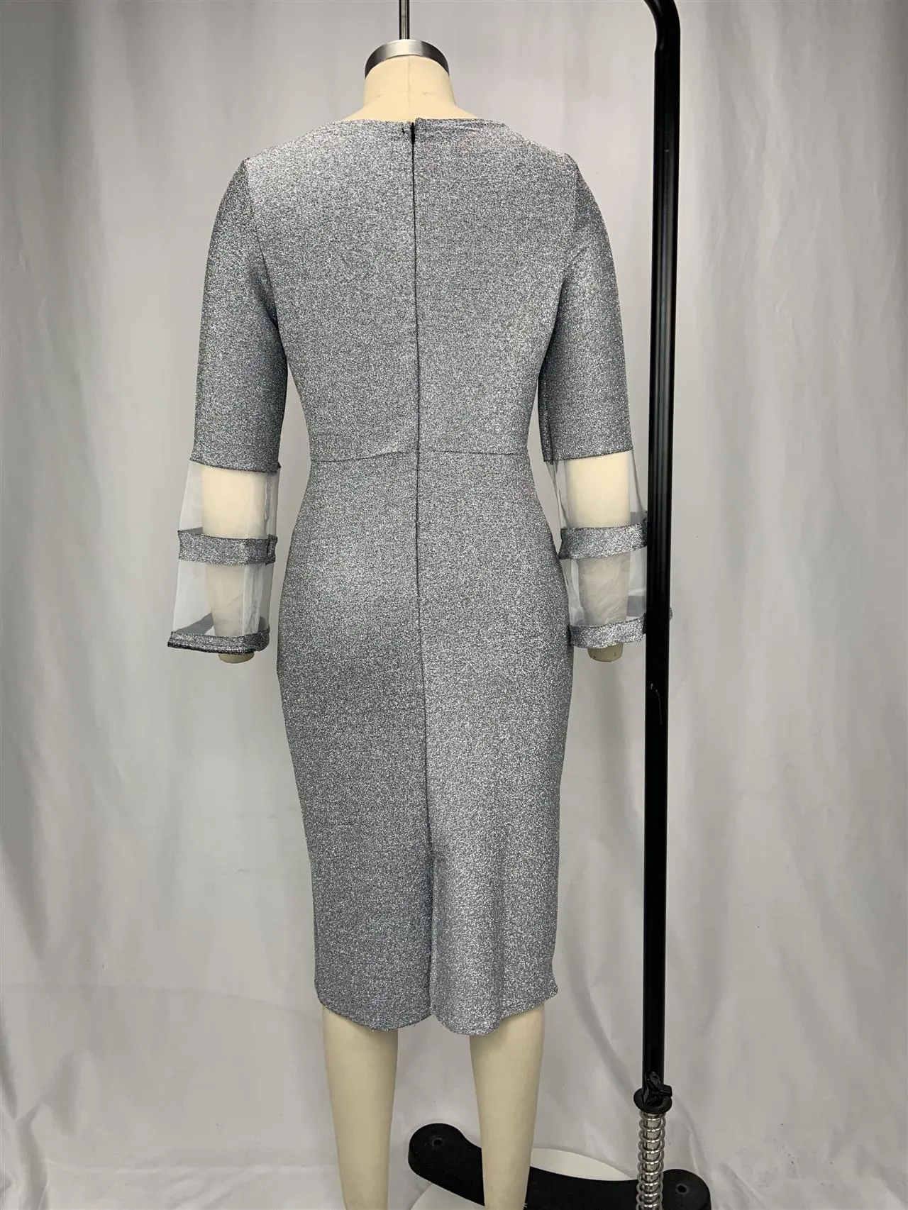 Plus Size Elegant Bright V Neck Mesh Sleeve Evening Dress