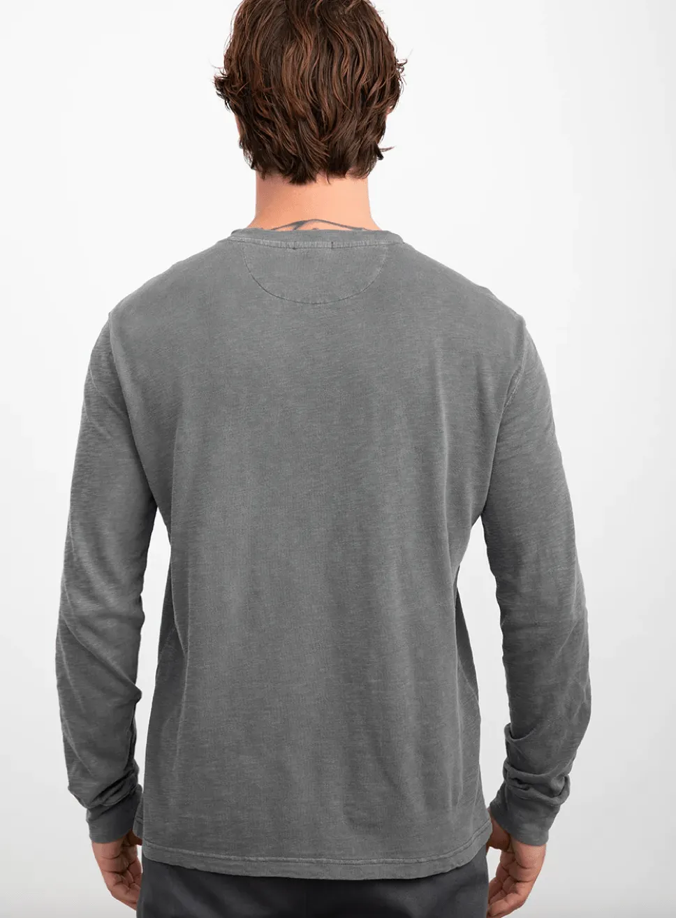 Rails Skhi Henley in Washed Black