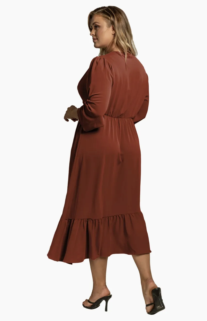 Ruched Sleeve V Neck Curvy Fit Midi Dress