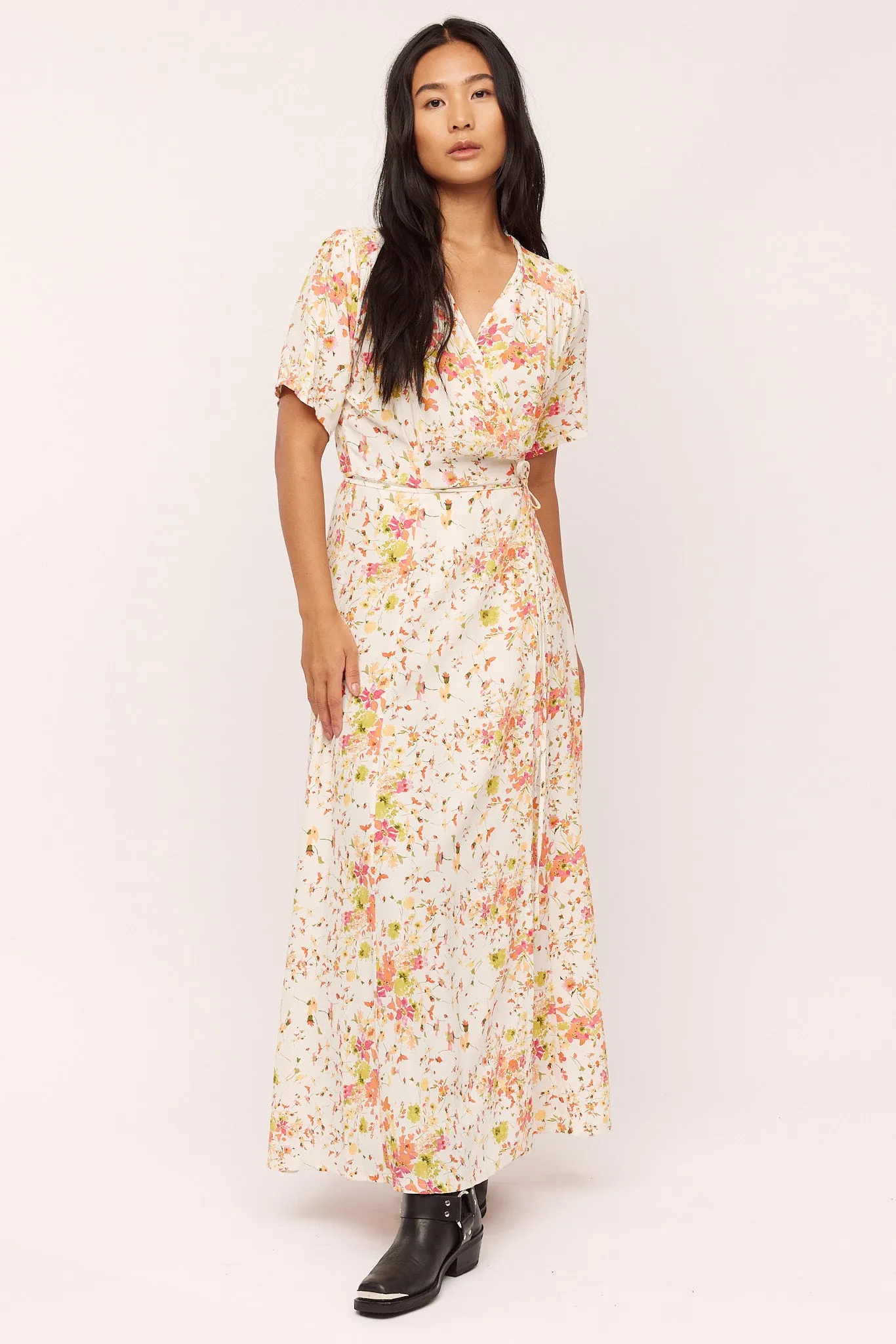 Spire Wrap dress - Garden Flower