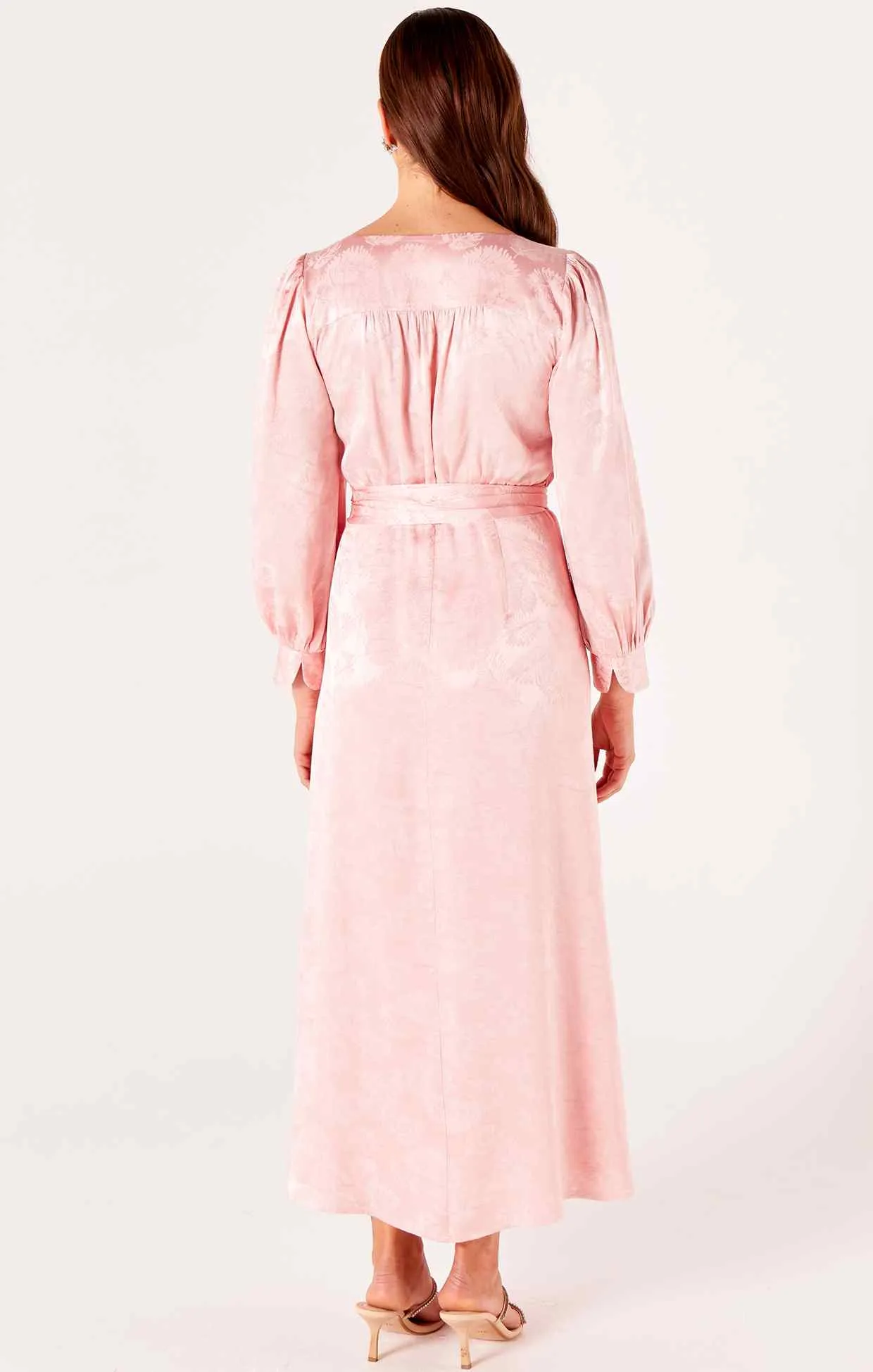 VERSAILLES WRAP DRESS IN PINK