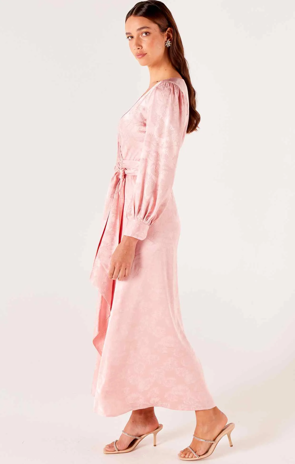 VERSAILLES WRAP DRESS IN PINK