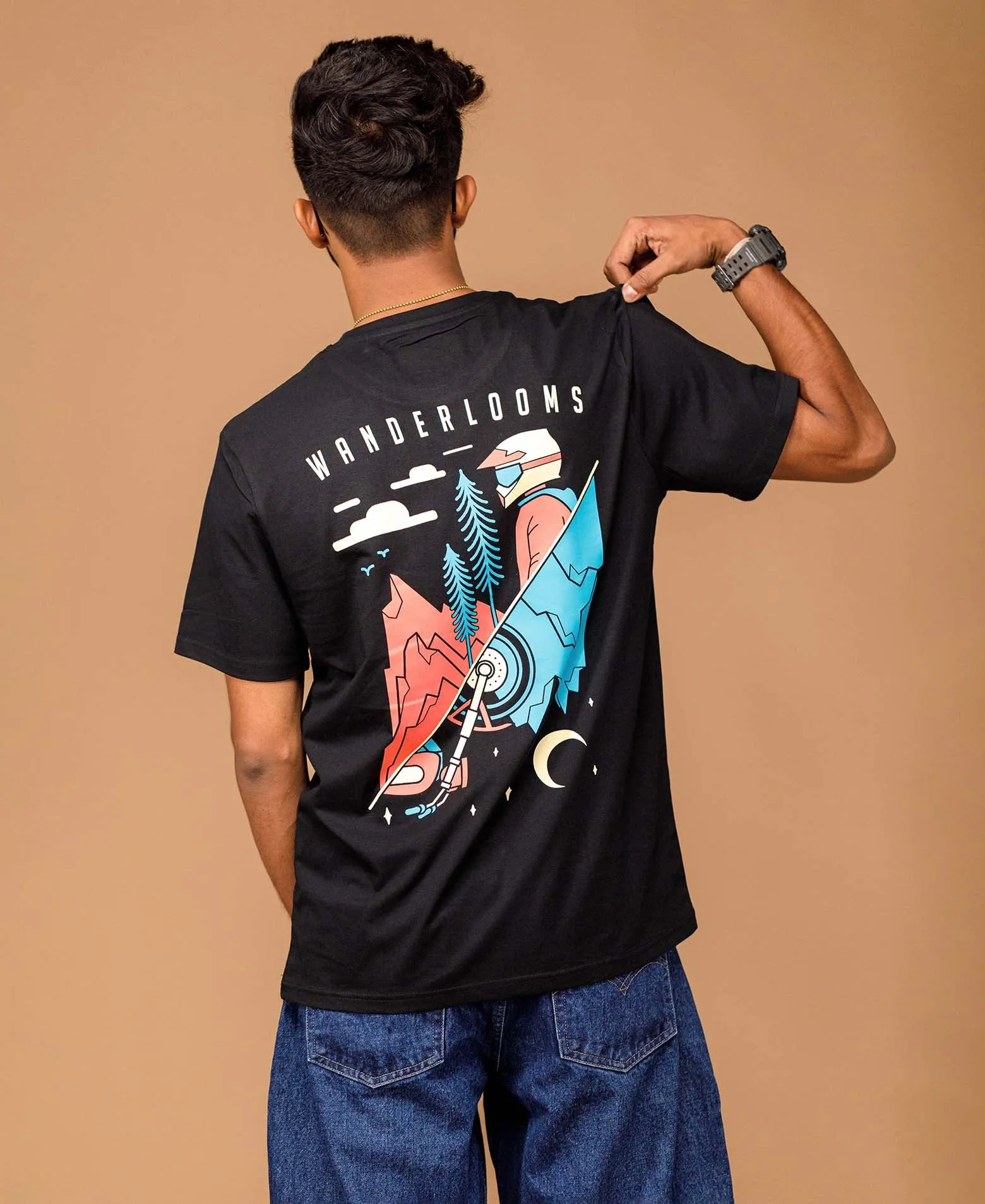Wanderlooms Adventure T-Shirt