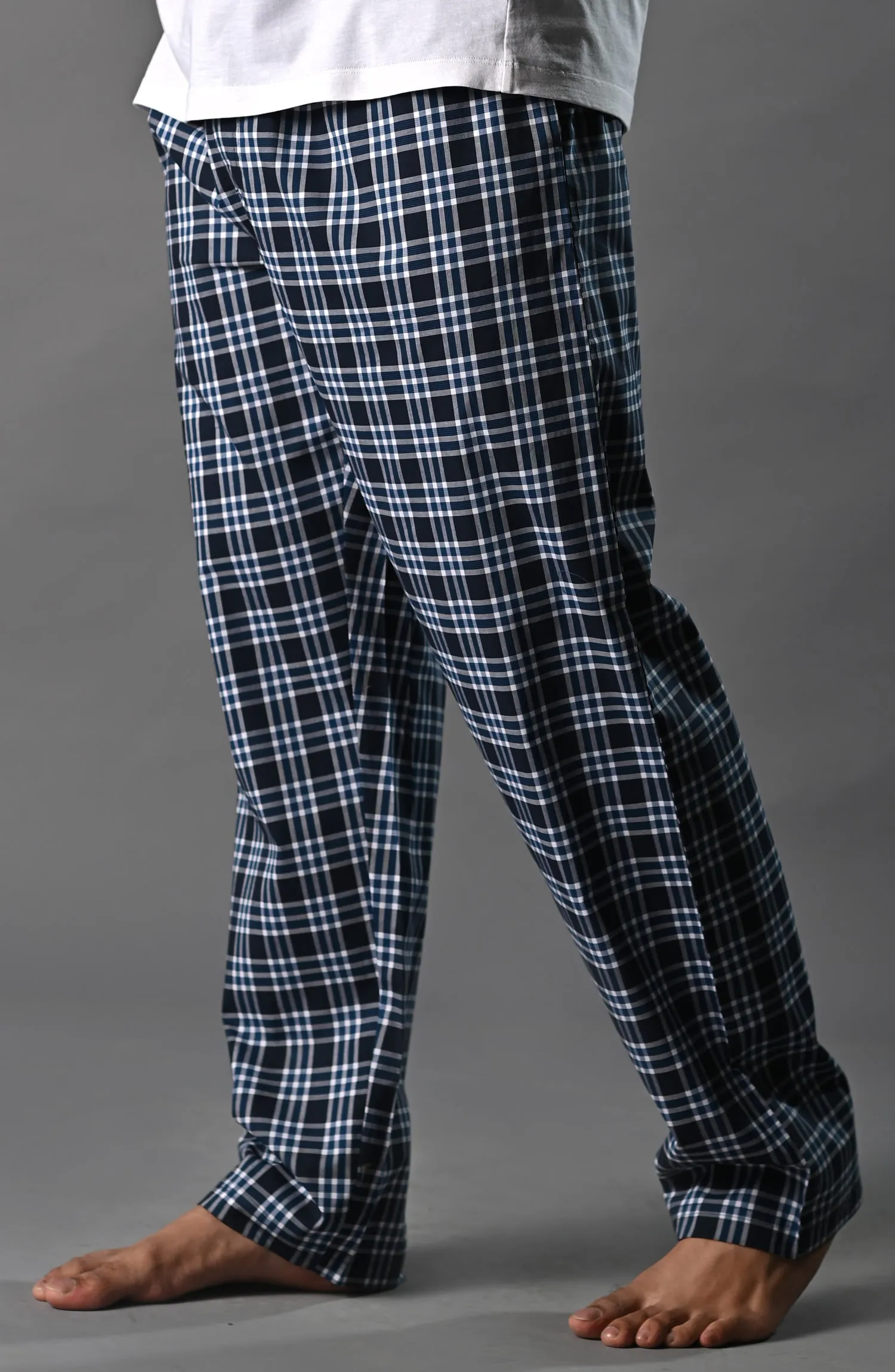 White tee & Tartan Check PJ