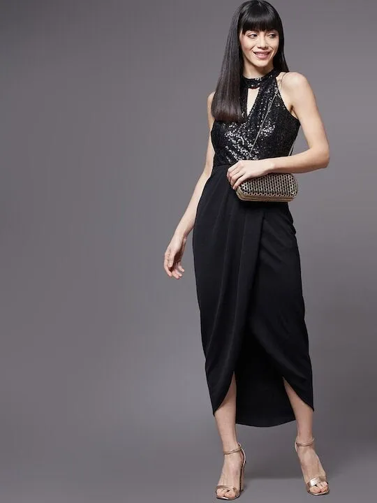 Women Black Keyhole Neck Maxi Dress