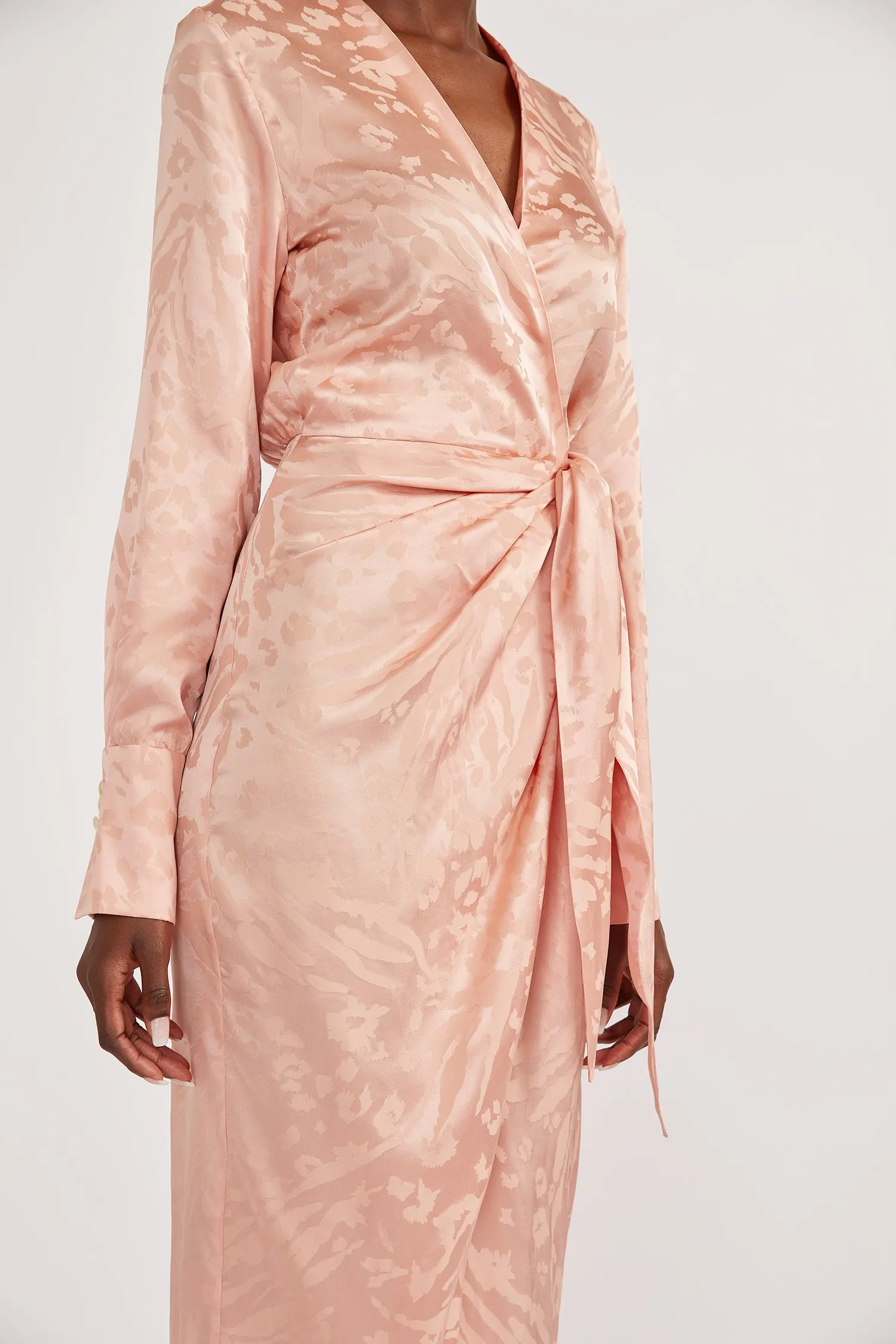 WRAP DRESS in Pink